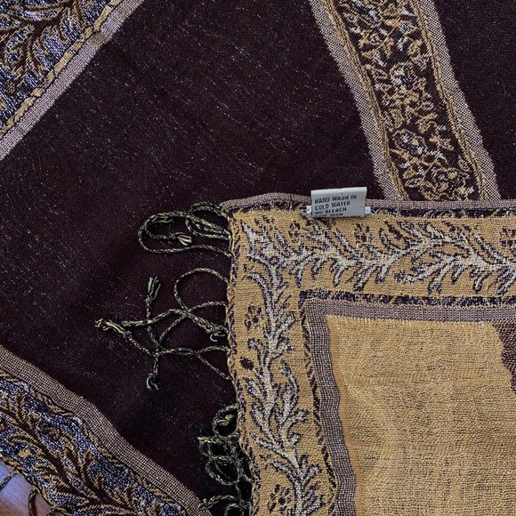 Gold/Brown Large Scarf - Picture 5 of 7